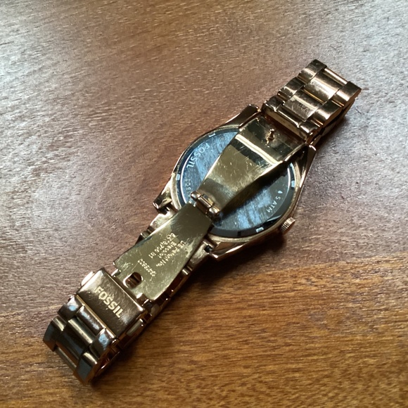 Fossil Perfect Boyfriend Rose Gold-tone Women’s Watch ES 3587 - Picture 5 of 17